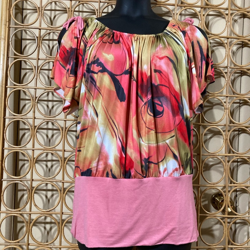 M by Martin Fun hot pink top.